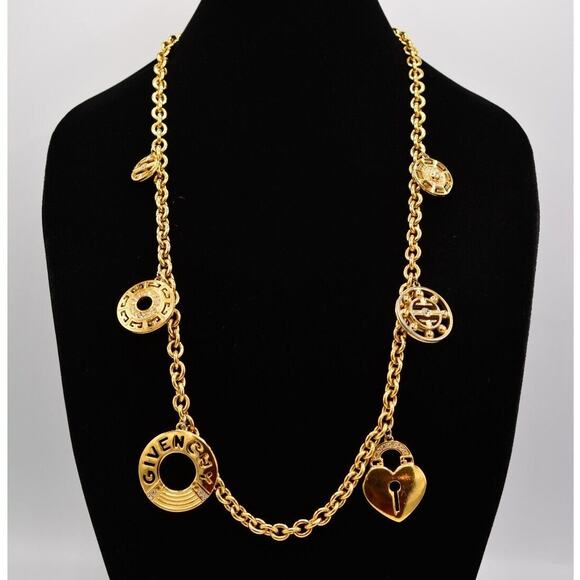 Givenchy Vintage Charm Necklace 4G Logo Heart Gold Chunky Signed 1980s Bin6A - Picture 1 of 12